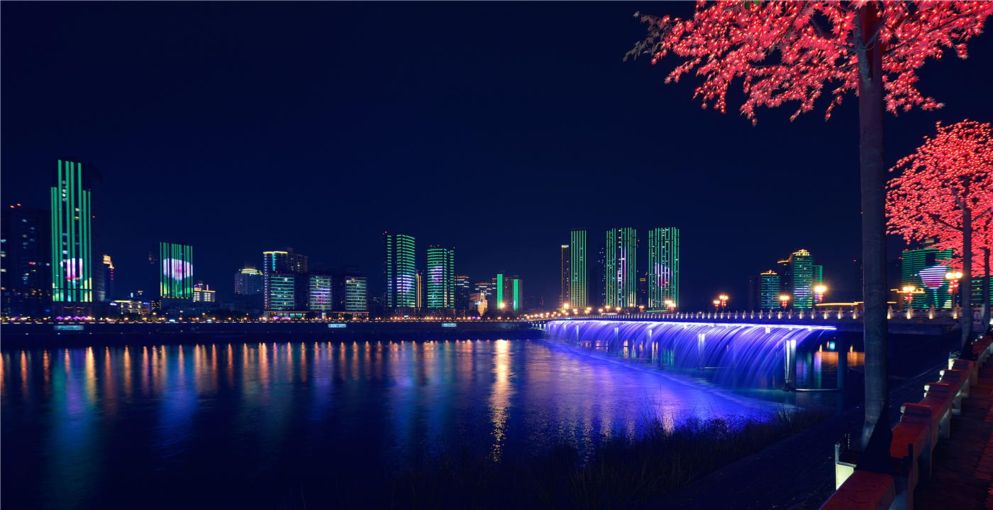 绵阳市园艺山夜景(绵阳市涪城区园艺山楼盘)